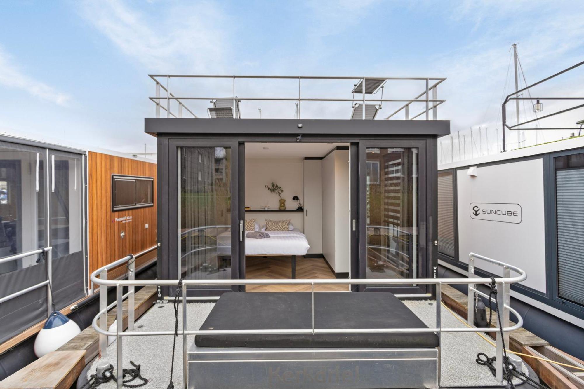Luxurious Waterloft Near Beach And Centre By Weltevreden Experience Zeewolde Eksteriør bilde